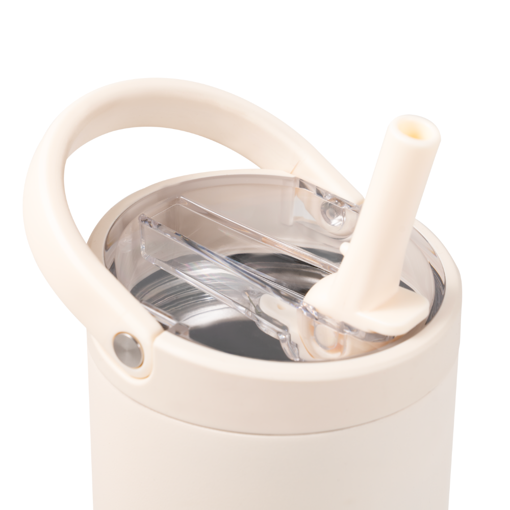 cream-o4 Web-Product_Images-Sport_32-Cream_-_4.png